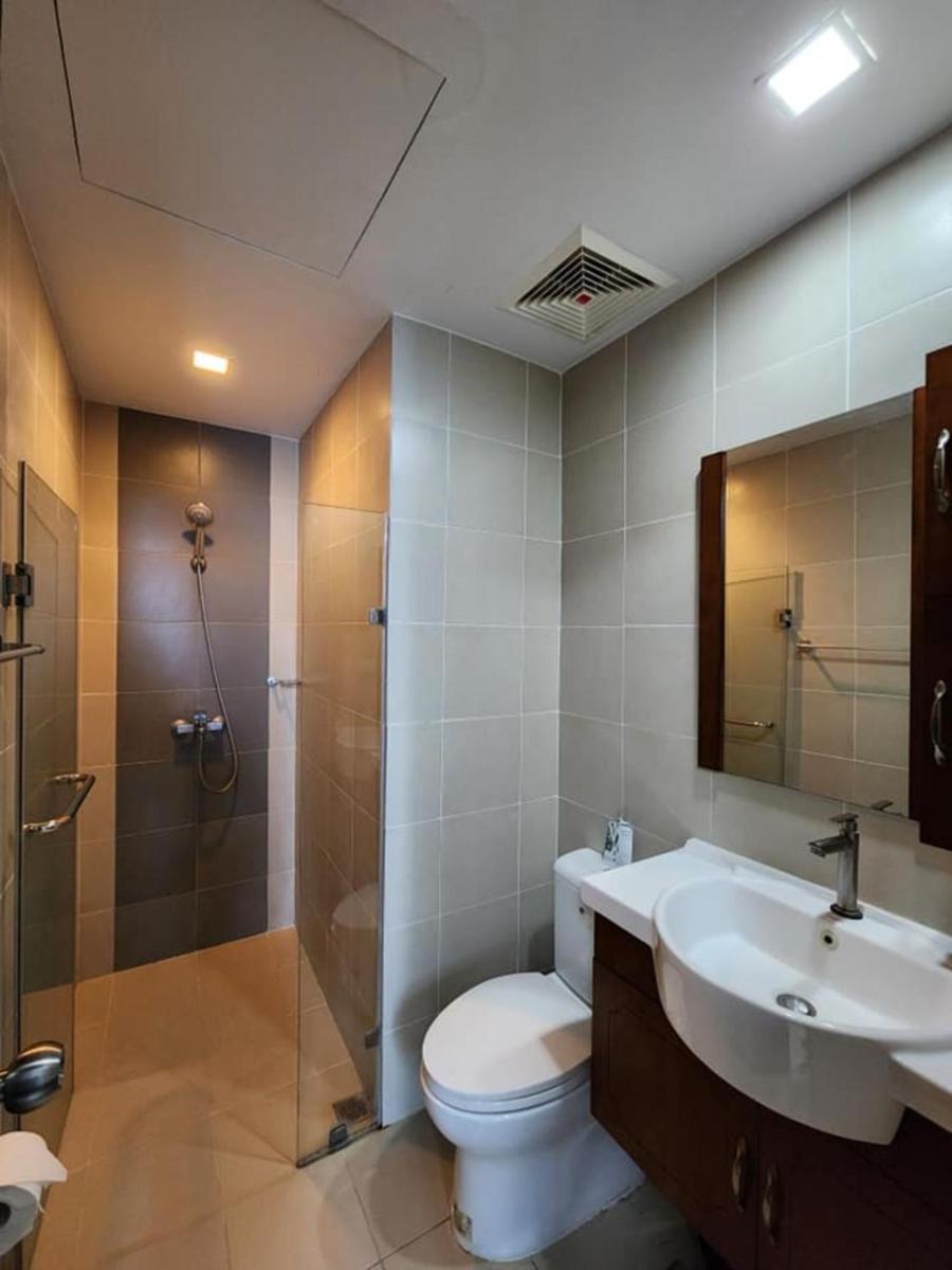 Megaworld Furnished Studio Near Mall/Marriott/ICC - Housity