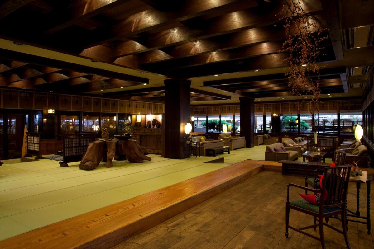 Hidatei Hanaougi - Housity