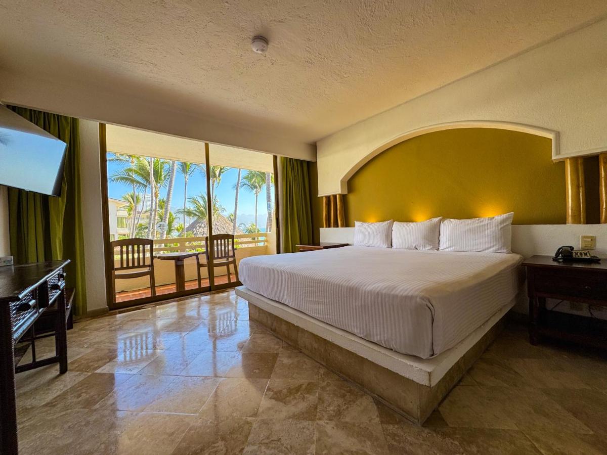 Las Palmas by the Sea All Inclusive - Housity