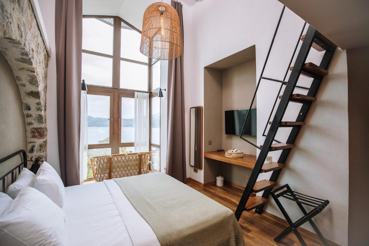 Boho Garden Selimiye - Housity