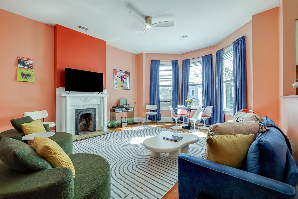 Cozy Home in Downtown close to Forsythe park - Housity