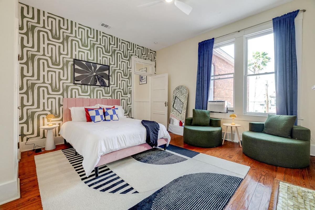 Cozy Home in Downtown close to Forsythe park - Housity