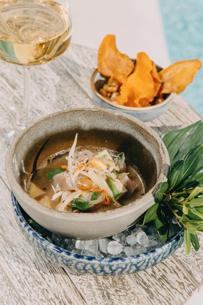 Comida en o cerca de este hotel