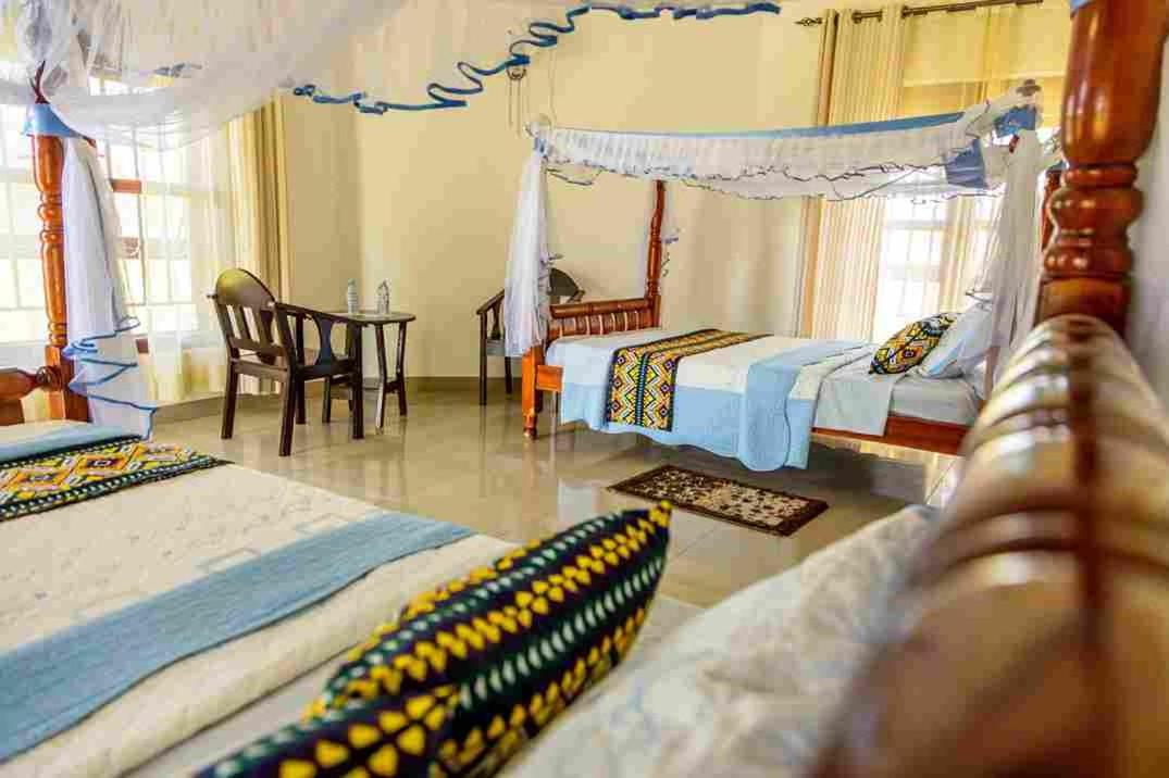 Parkside Safari Lodge - Housity
