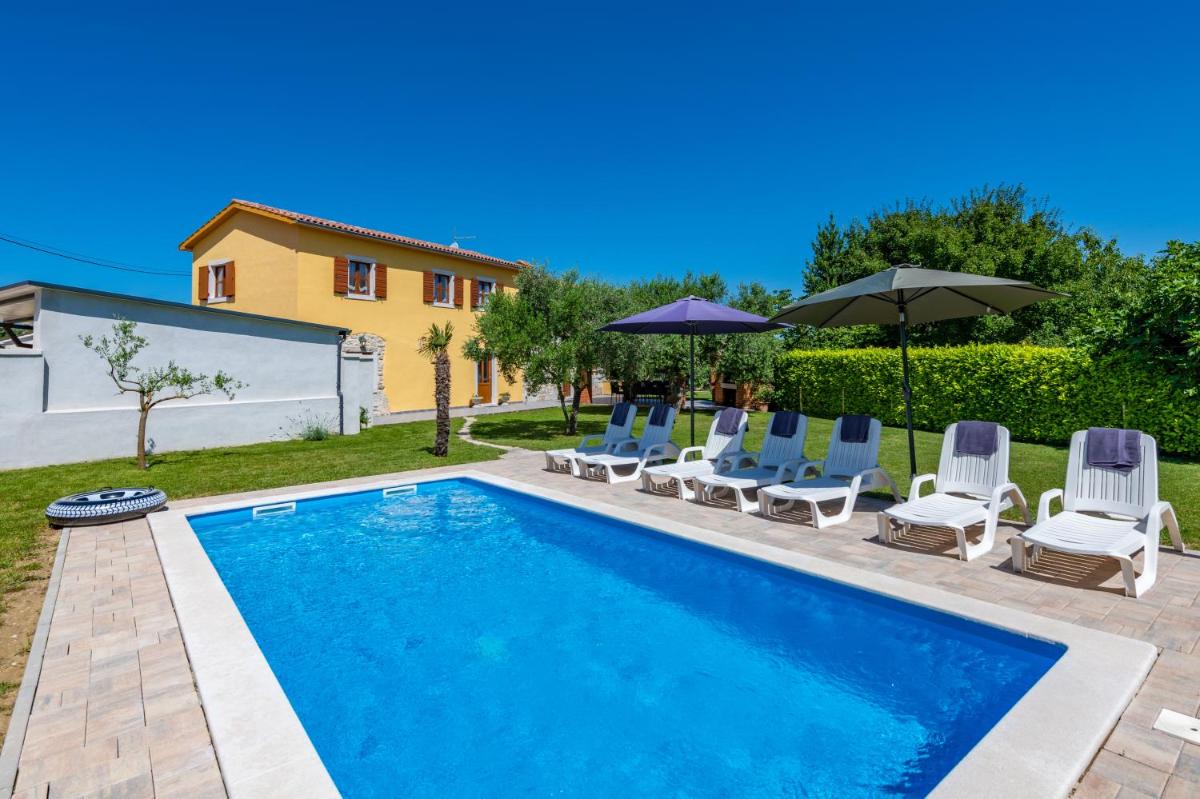 Vila Rimanici, a wonderful and sunny pet friendly villa - Housity