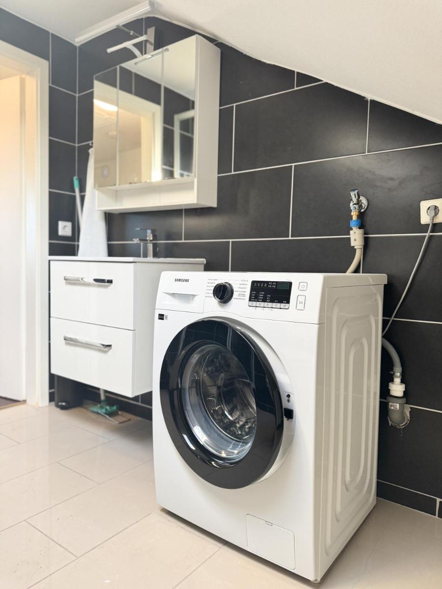 Moderne DG Wohnung in Linkenheim - Housity