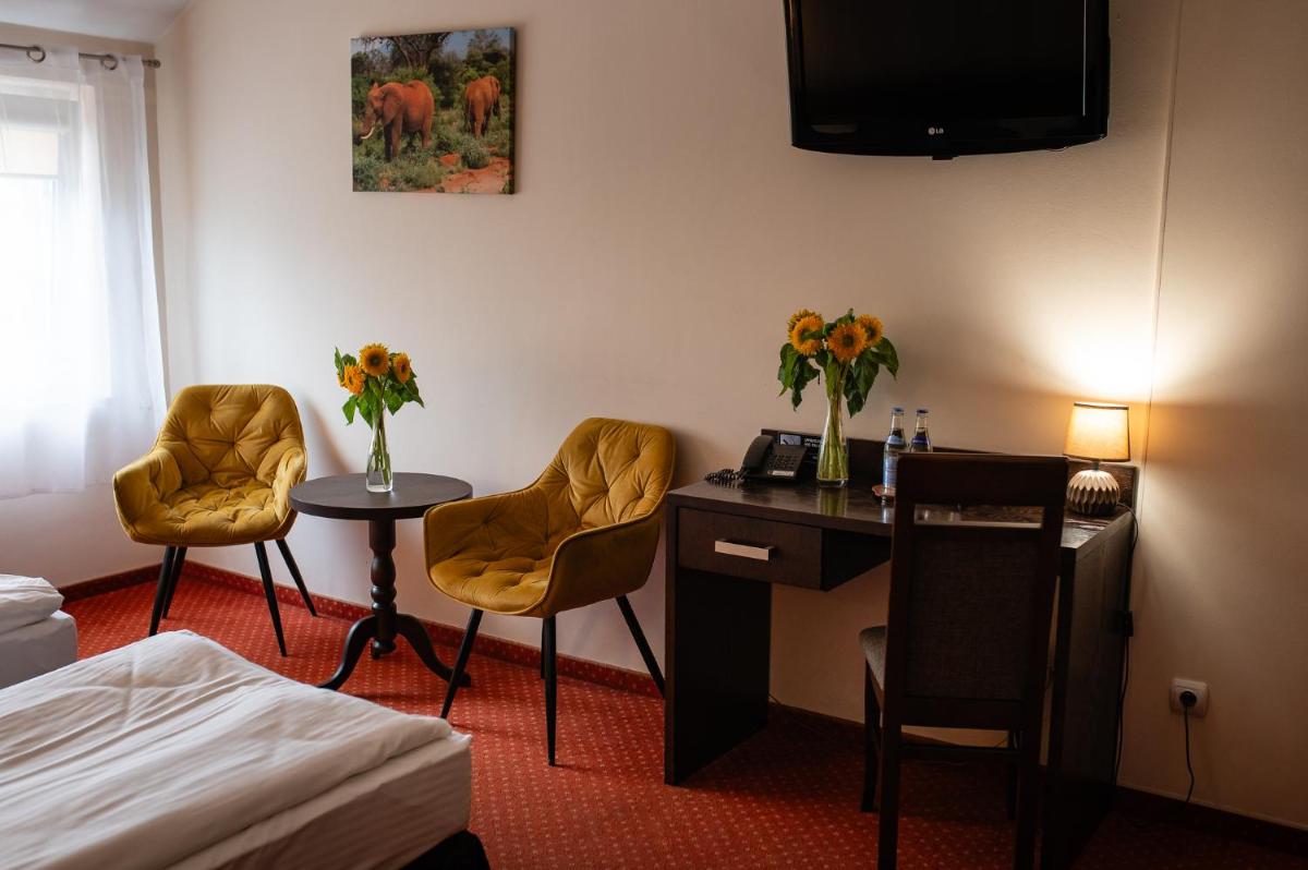 Hotel Alta - Housity