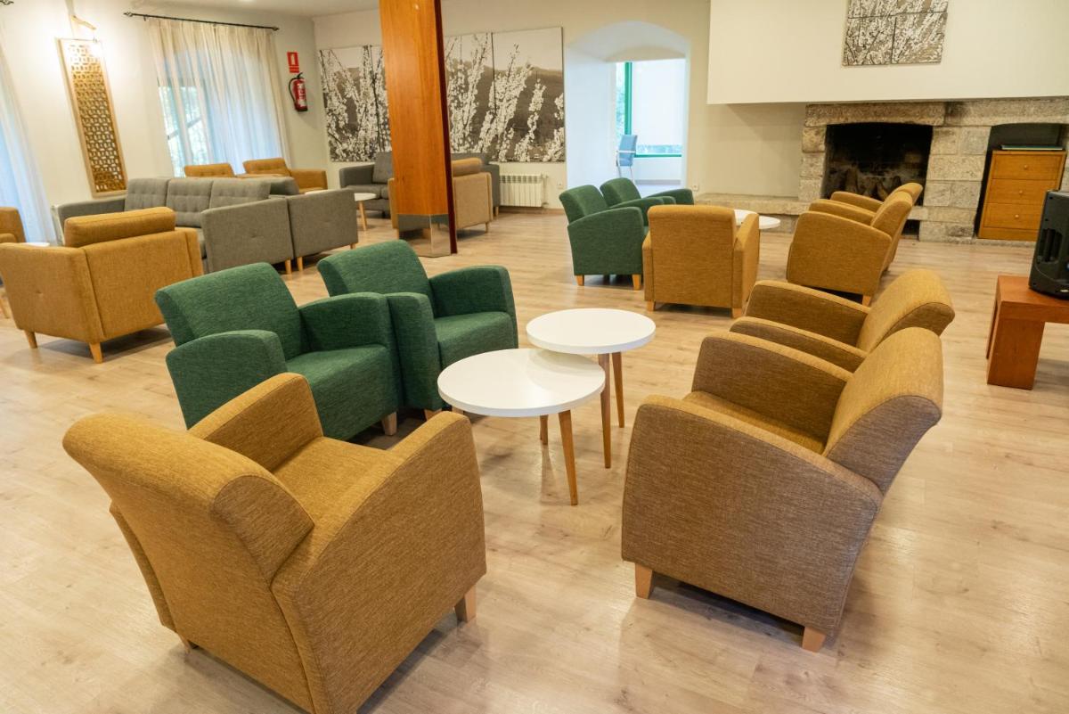 Zona de estar de Salugral Termal Resort