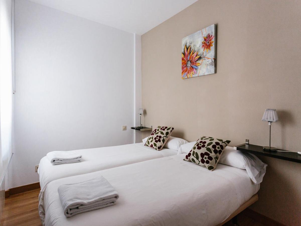 Apartamentos Señorio de Haro 3000 - Housity