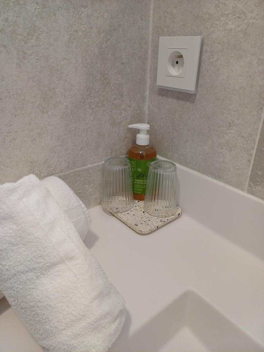 Photo de la galerie de l'établissement Eco-Domaine La Fontaine - HOTEL-SPA - 300 m Plage de la Fontaine aux Bretons, à Pornic