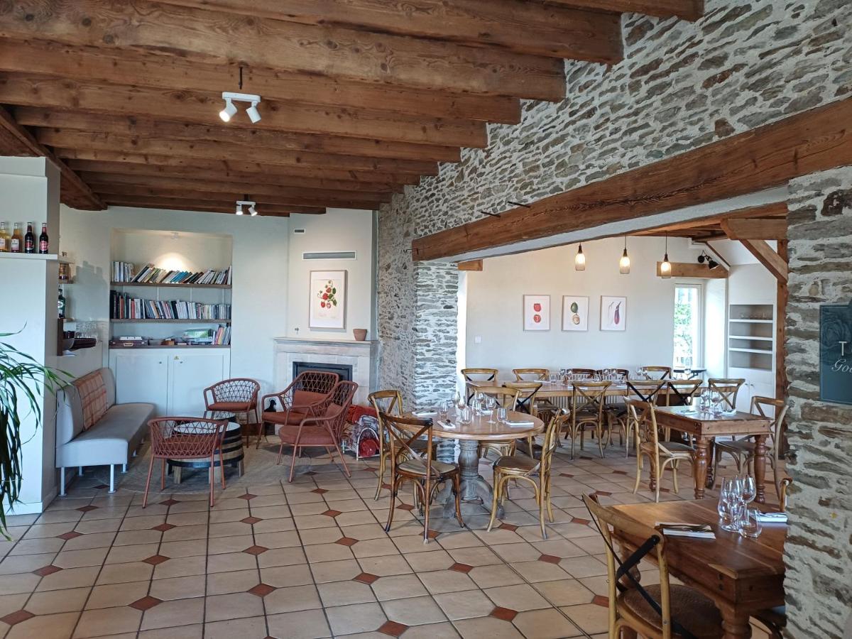 Eco-Domaine La Fontaine - HOTEL-SPA - 300 m Plage de la Fontaine aux Bretons - Housity