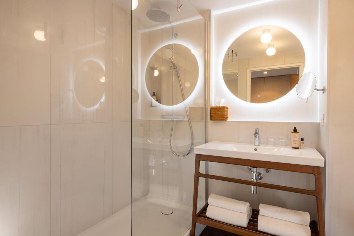 Salle de bains dans l'établissement Best Western Plus Hotel les Rives du Ter