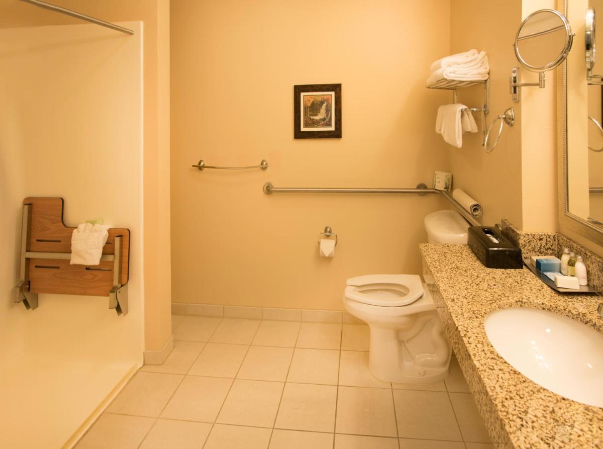 The Landing Hotel - Housity