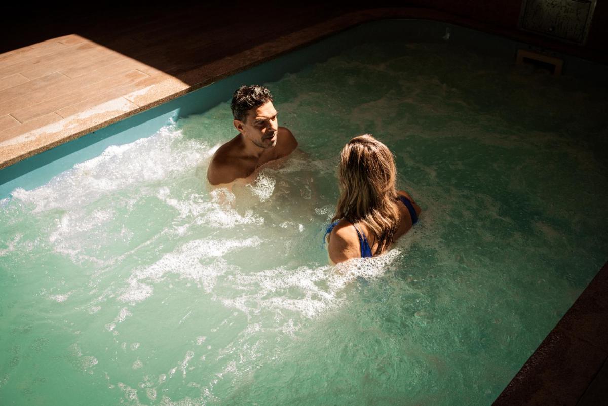 Clientes alojados en Salugral Termal Resort