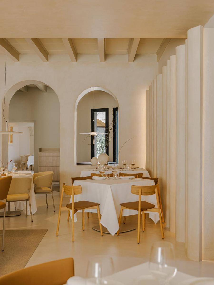 Les Clarisses Boutique Hotel - Housity