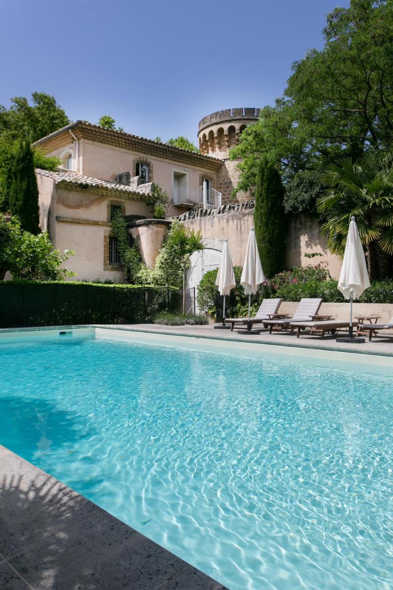 Piscine de l'établissement Château De Massillan ou située à proximité