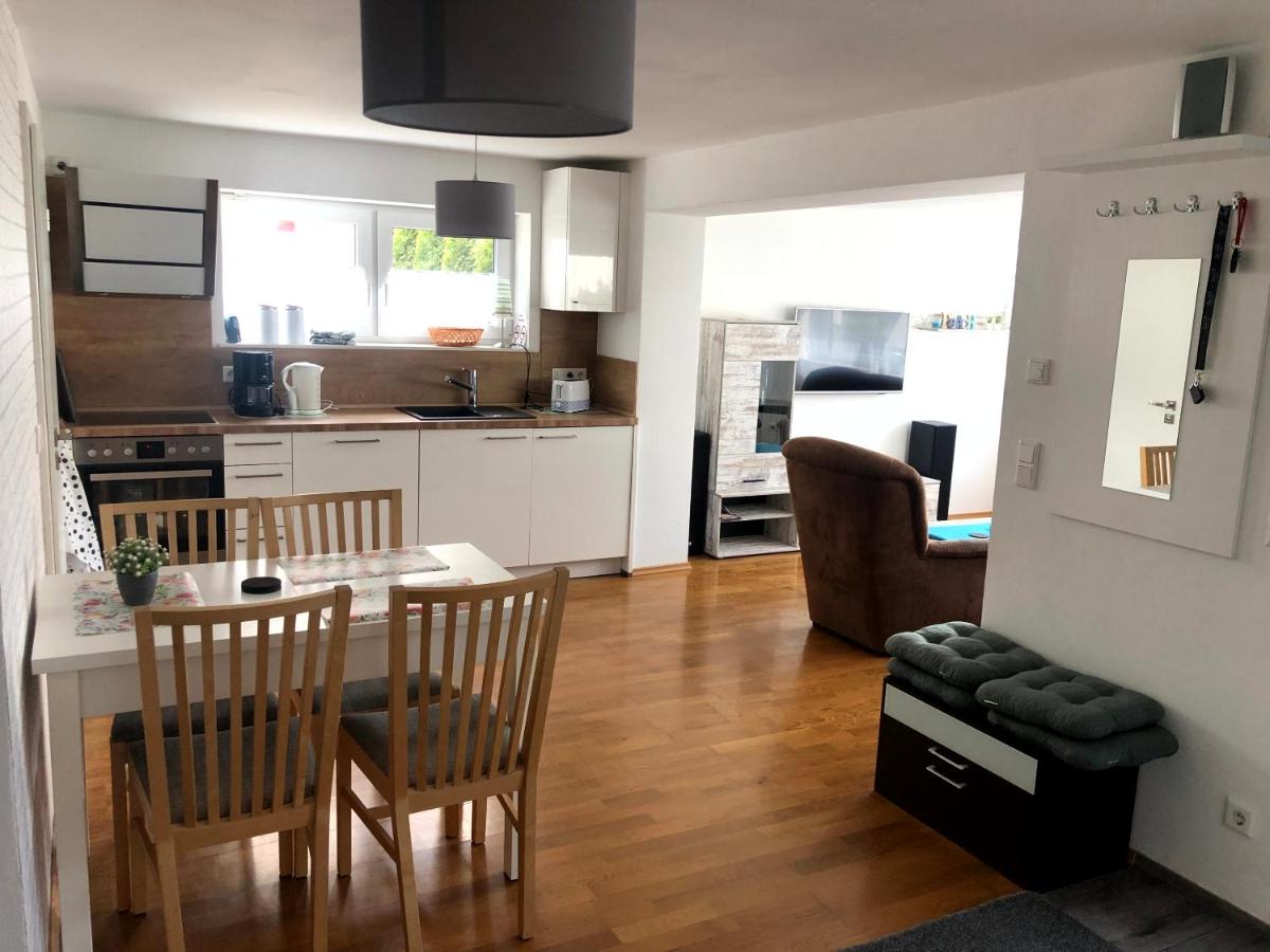 Ferienwohnung Familie Kowollik - Housity