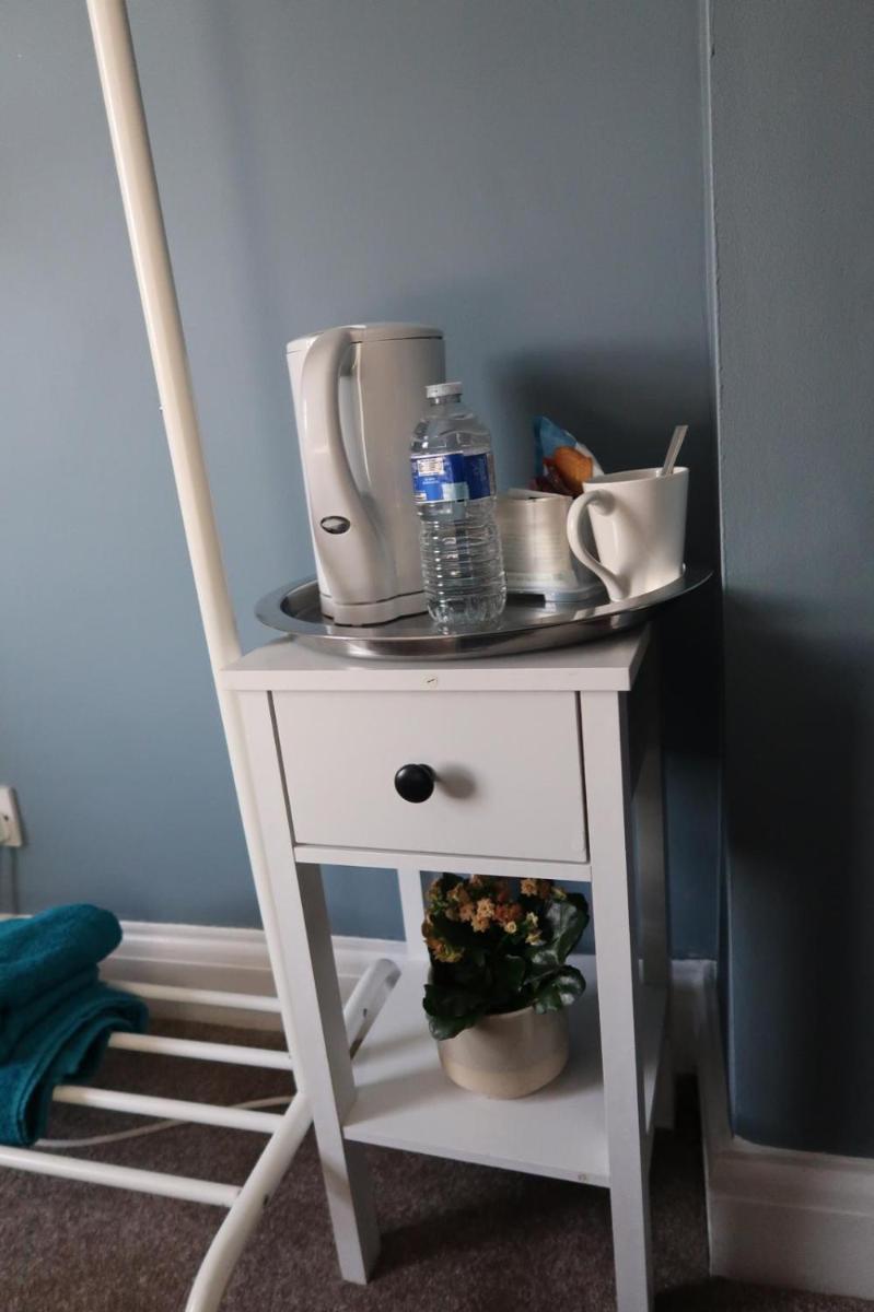 Single Room in Potters Bar Hertfordshire - Housity