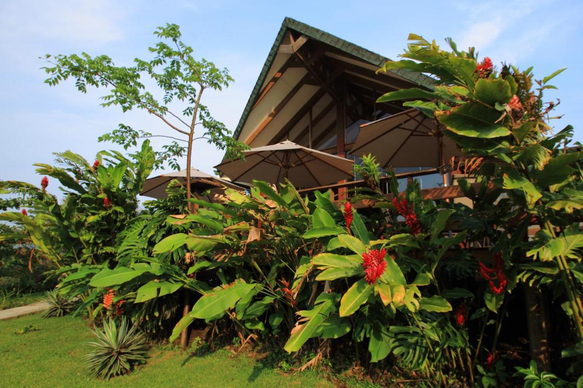Tenorio Lodge - Housity