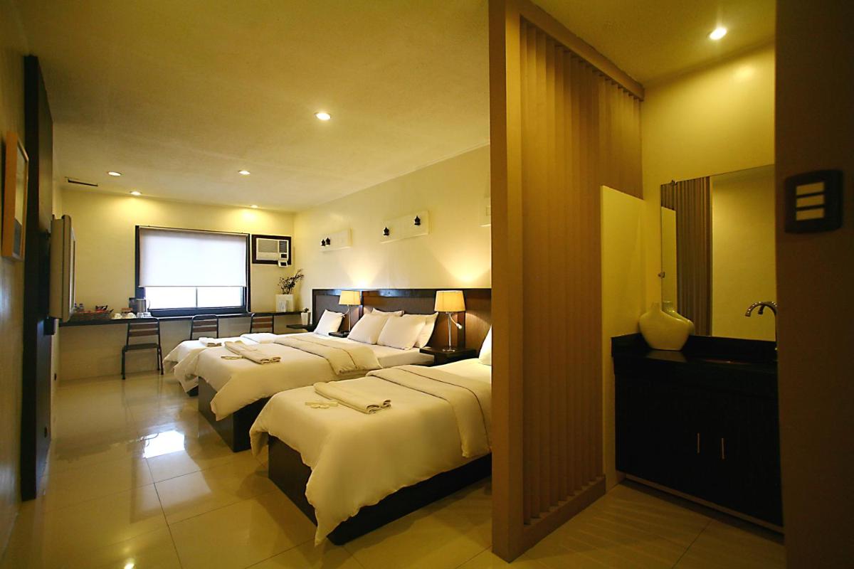 Baguio Holiday Villas - Housity