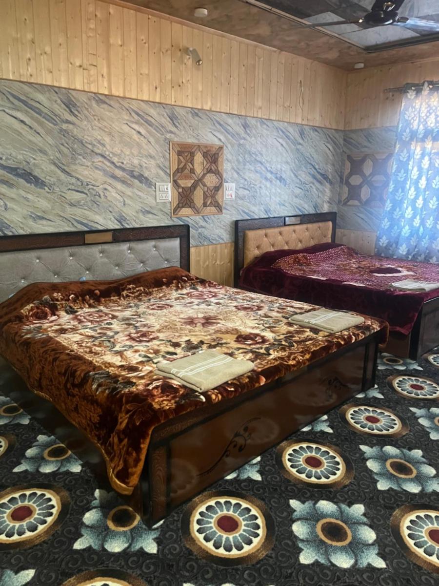 Hotel sea face - Housity