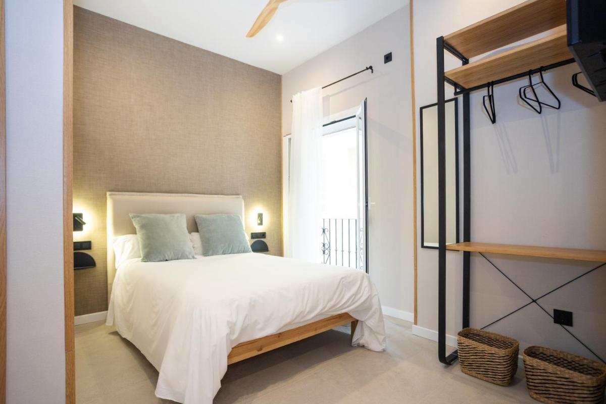 Chinitas Urban Rooms - Hizvo