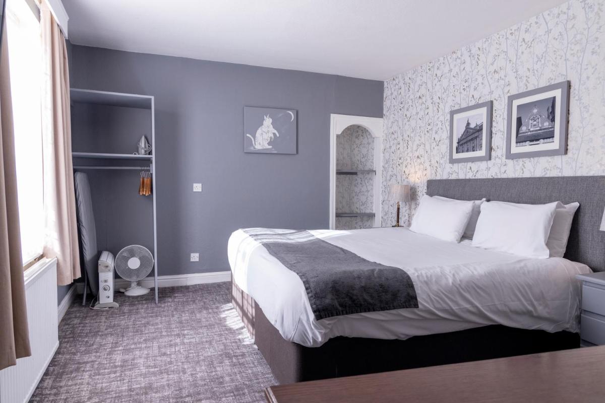 Cromwell Lodge Hotel by Greene King Inns - Housity