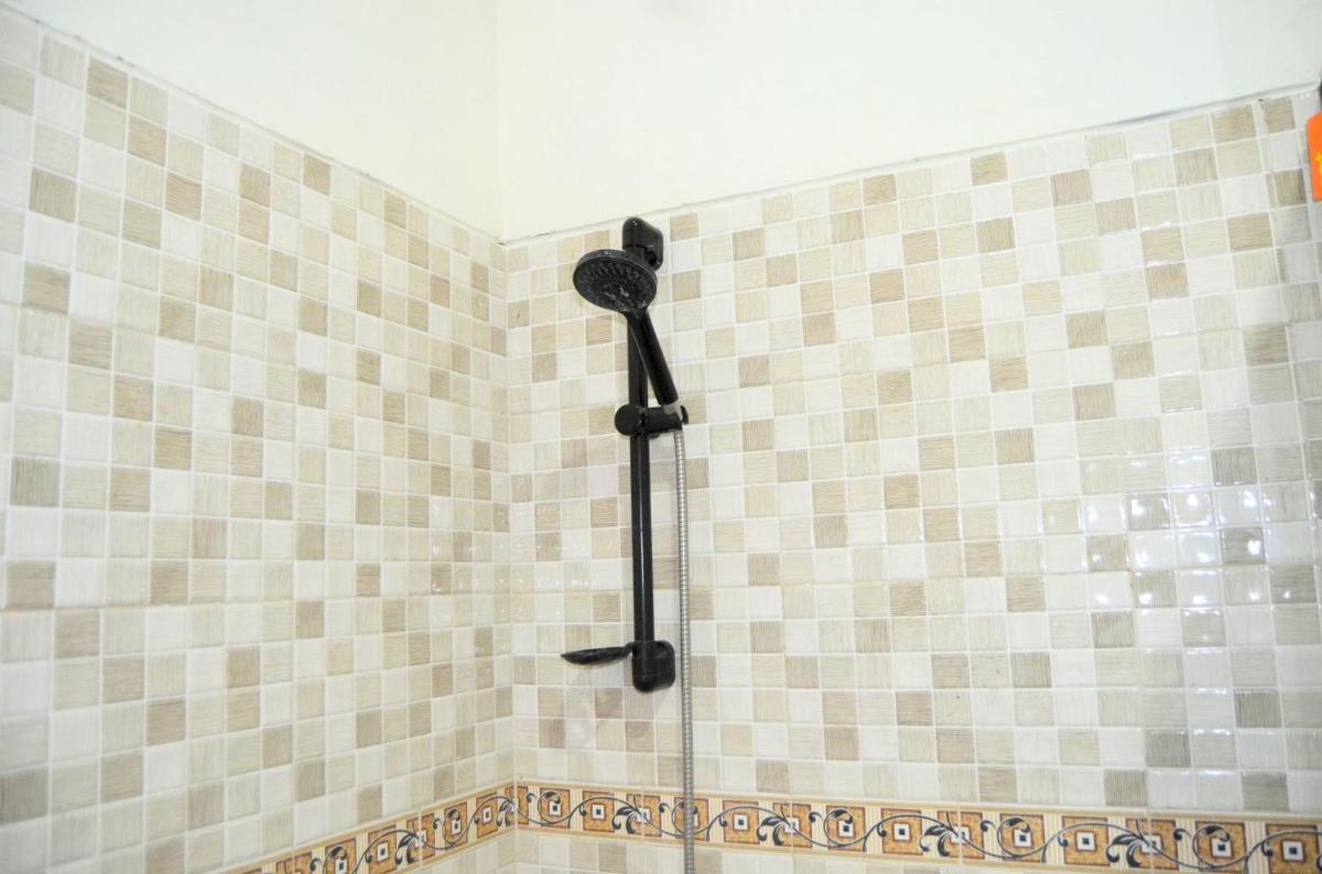 Villa Remboelan Shariah Guest House - Housity