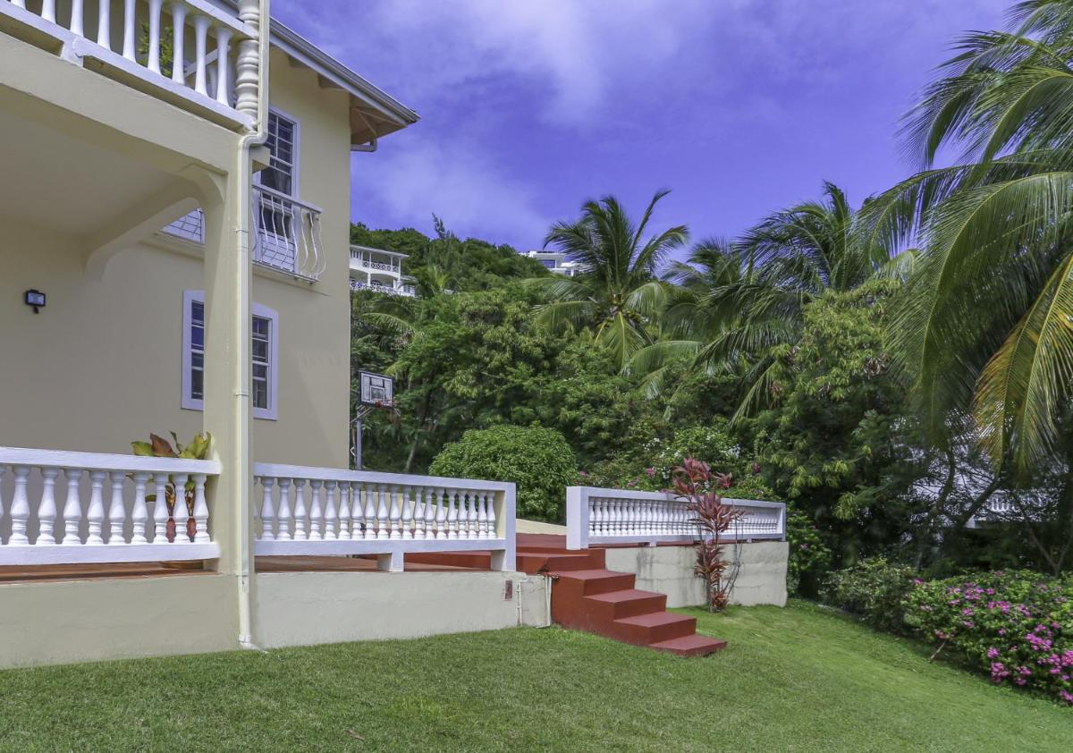 Newly renovated 3-bed spacious family home - Villa Decaj home - Housity