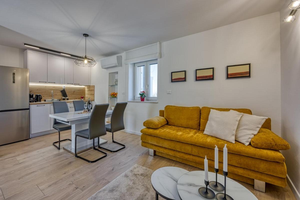 Holiday Home Albina - Housity