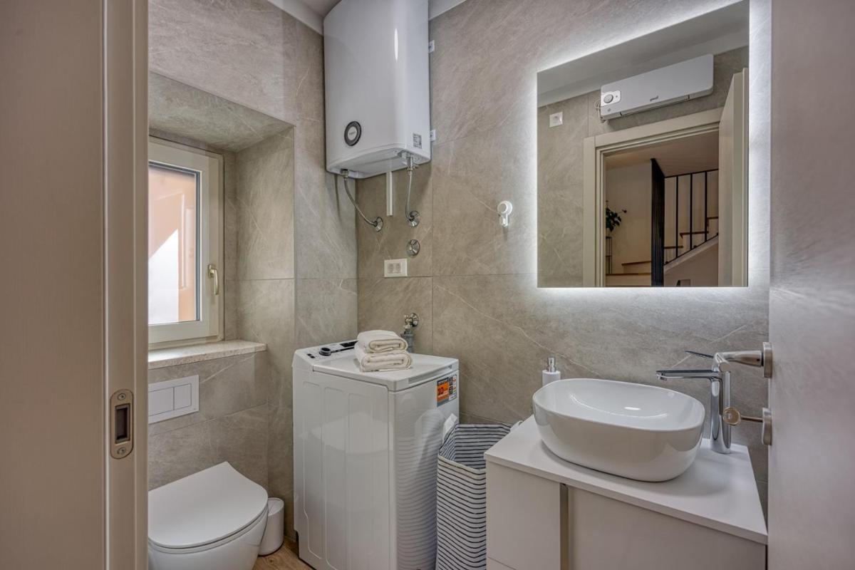 Holiday Home Albina - Housity