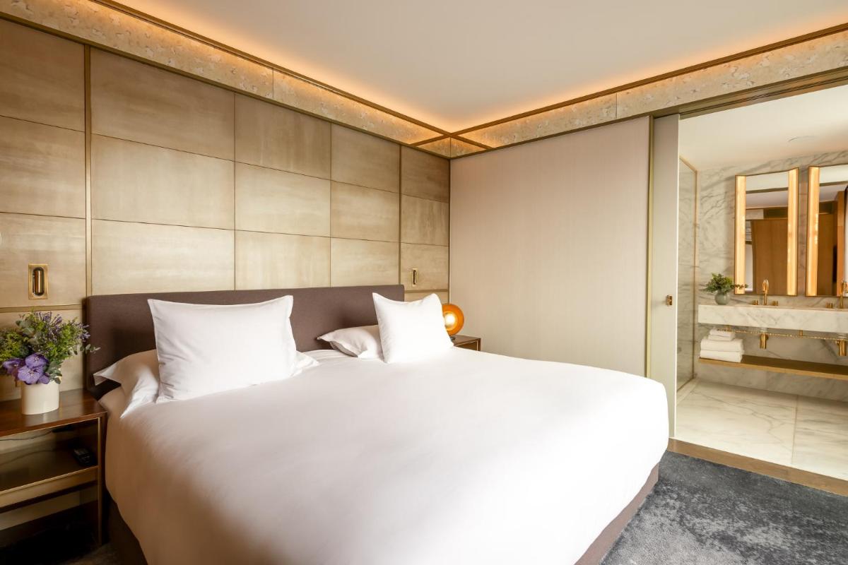 Cama o camas de una habitación en Almanac Barcelona