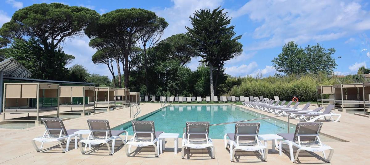 Piscina en o cerca de 1881 Hotel Balneario Vichy Catalan