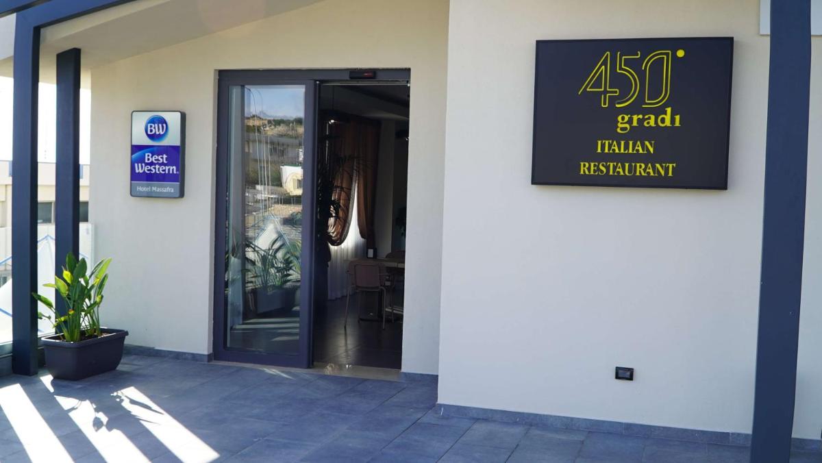 Best Western Hotel Massafra - Housity