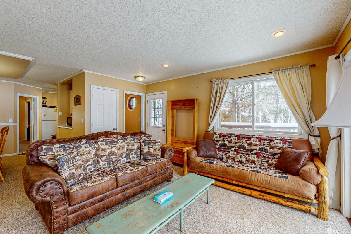 Catfish Cove - Main Cabin - Housity