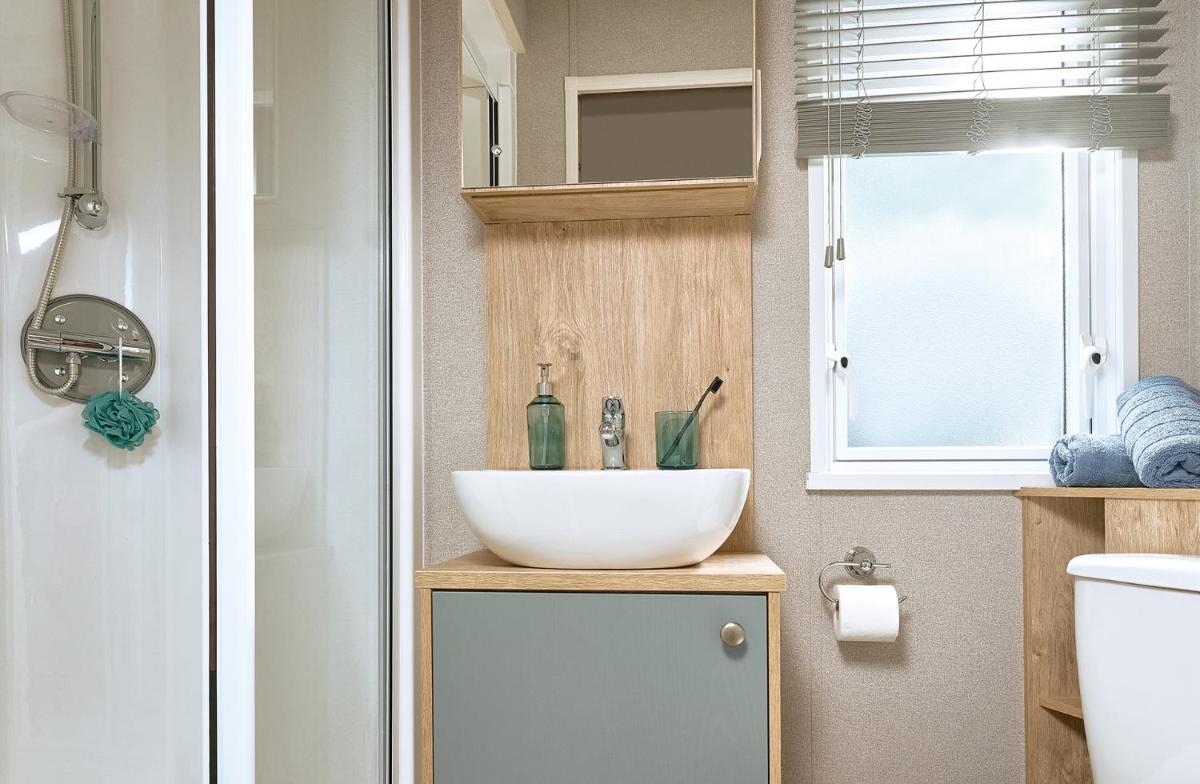 Linwater Caravan Park - Luxury Lodges and Static Caravans near Edinburgh - Housity