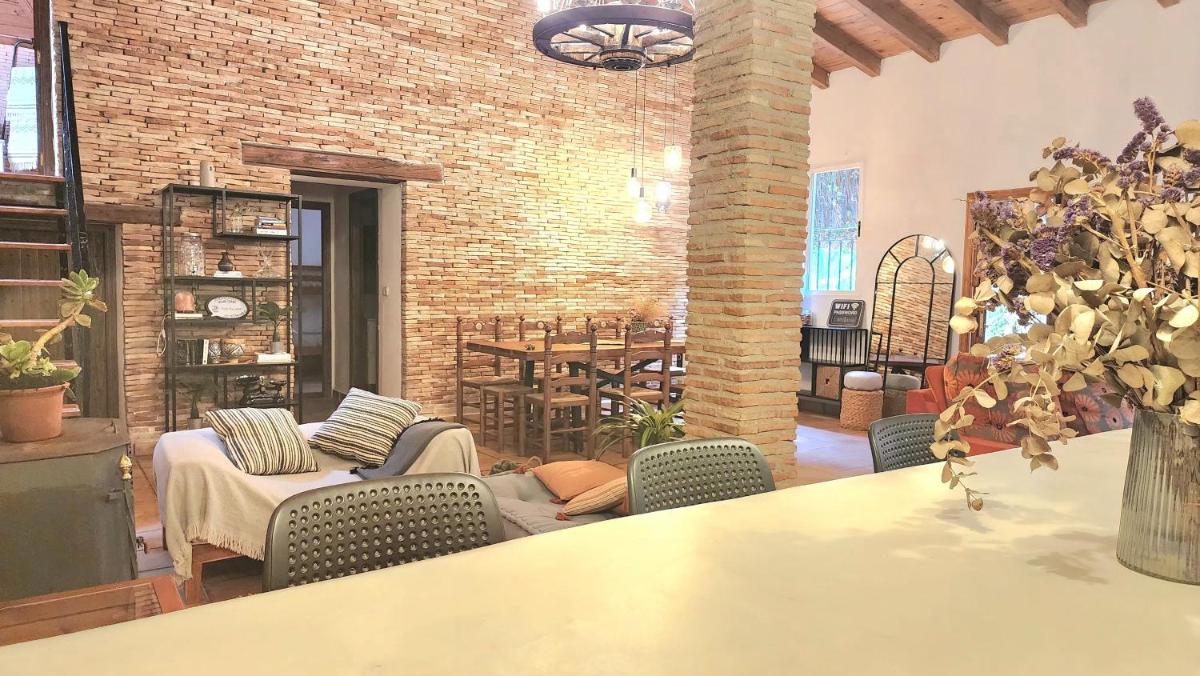Bakit House - Casa rural con piscina - Housity