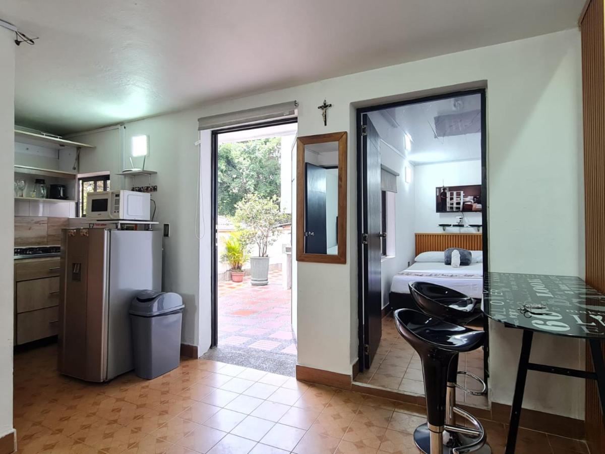 New Cozy Apartment in the Poblado, San Lucas - Hizvo