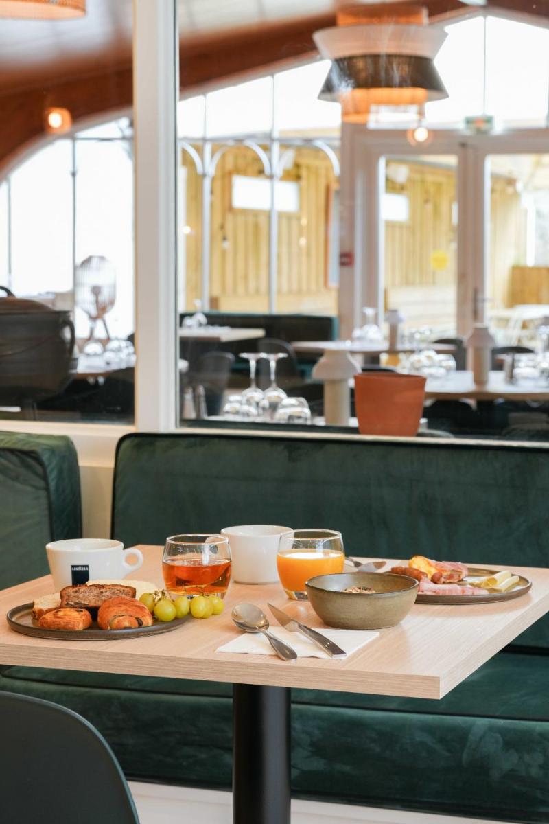 Nourriture dans l'hôtel ou à proximité