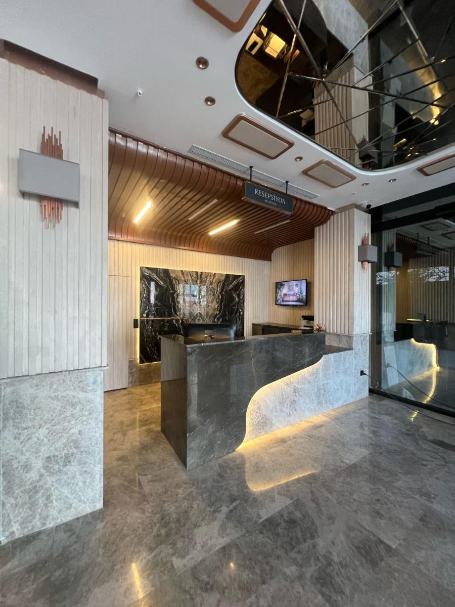 Educity Hotels & Spa - Housity