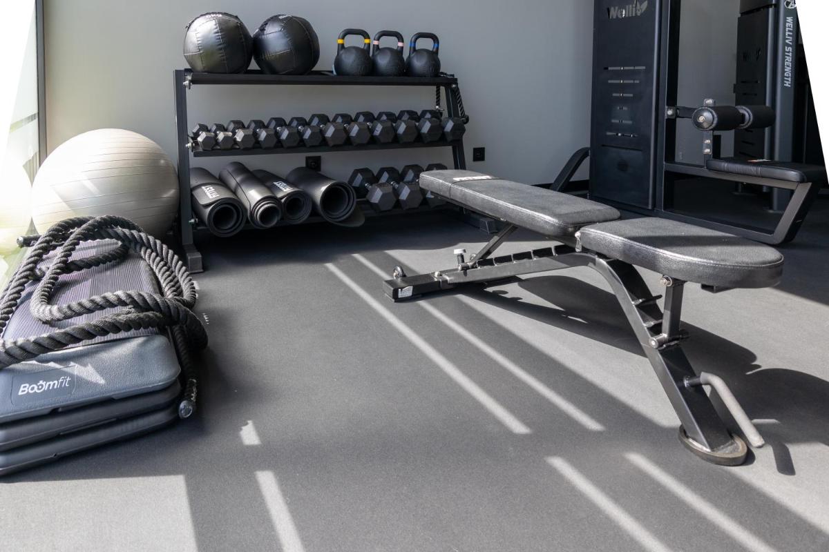 O centro de fitness e/ou as comodidades de fitness de DS Hotel Lusopark