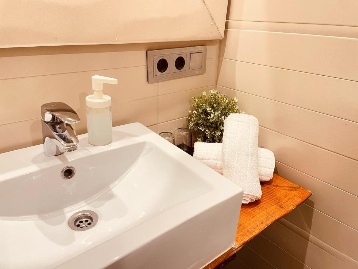 Un baño de Nastasi Hotel & Spa