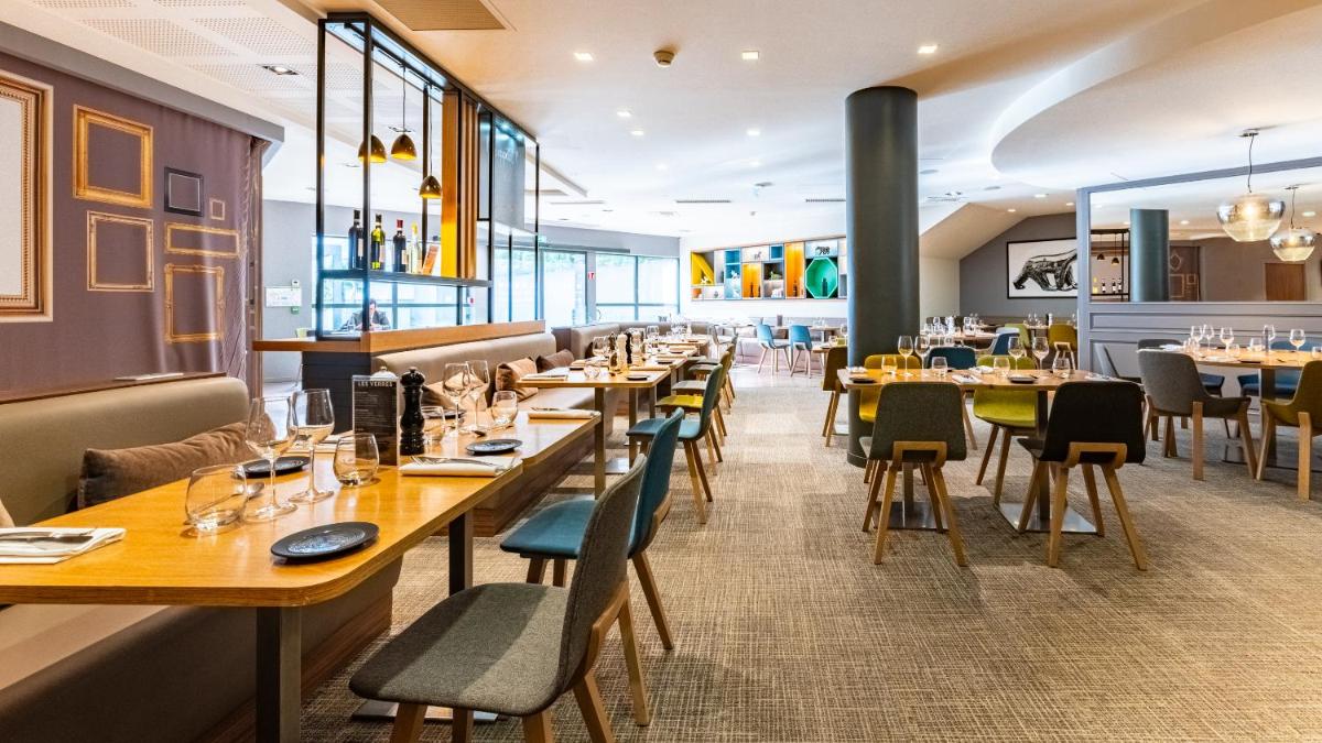 Restaurant ou autre lieu de restauration dans l'établissement Holiday Inn Dijon Toison D'or by IHG