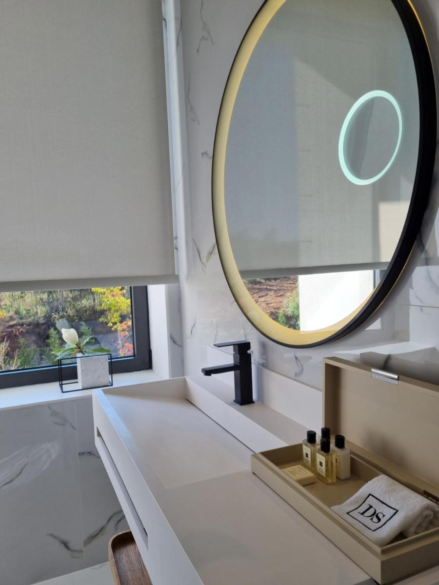 Uma casa de banho em DS Hotel Lusopark