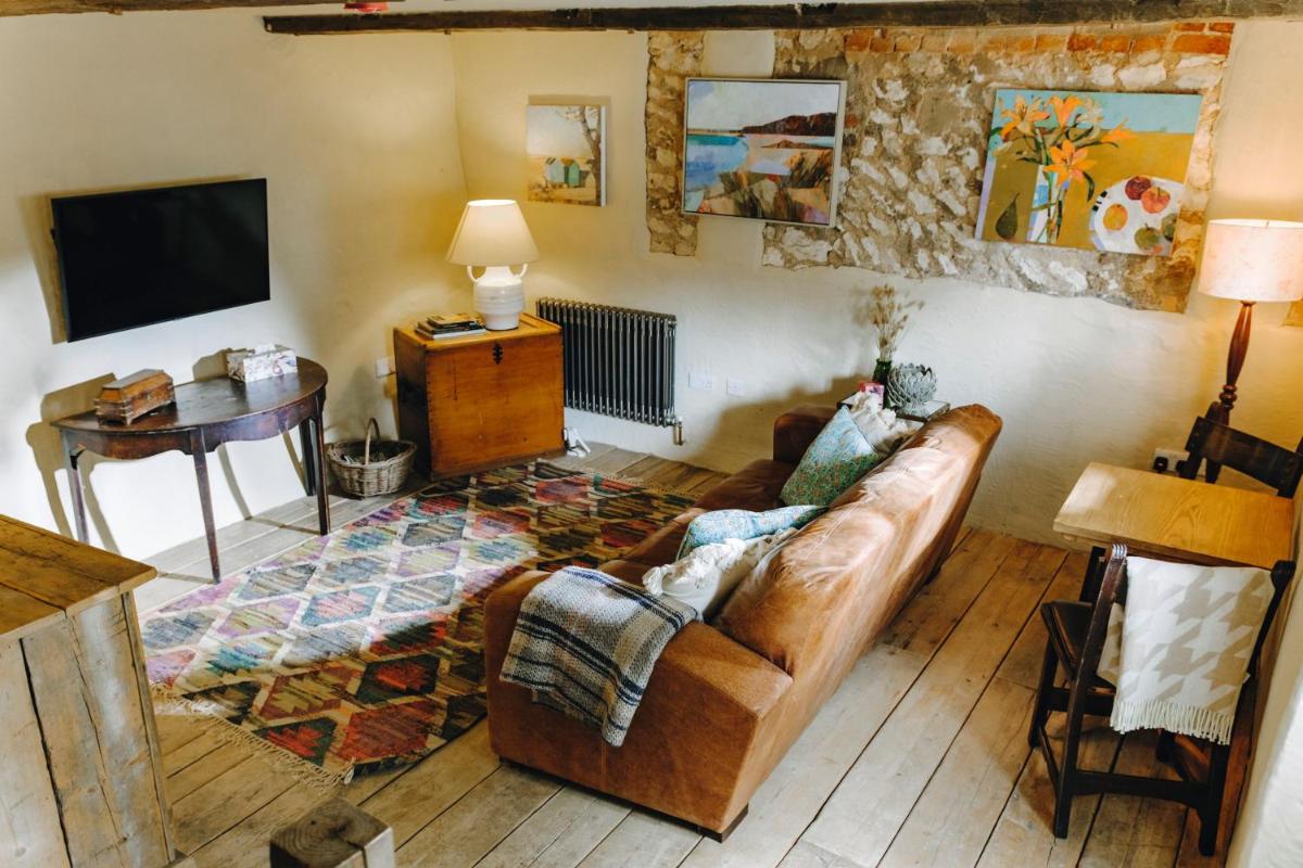 The Gin Trap Inn - Housity