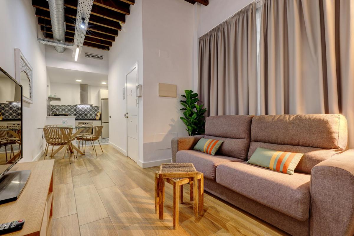 Aqua Apartments Málaga - Housity