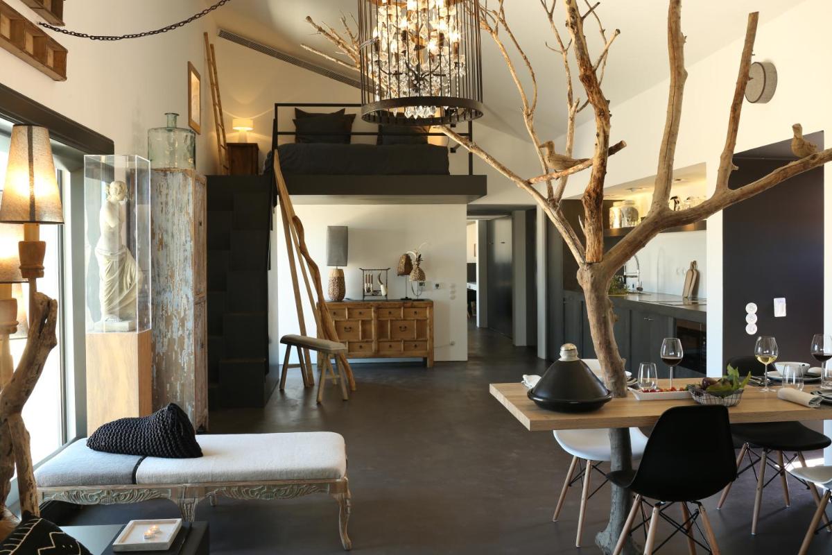 Uma área de estar em Torre de Palma Wine Hotel, Monforte, a Member of Design Hotels