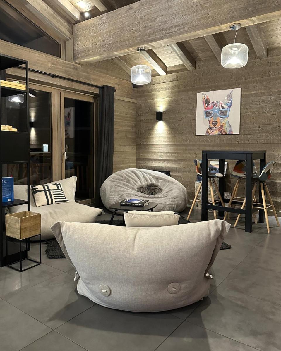 Coin salon dans l'établissement Victoria Lodge, Friendly Hotel