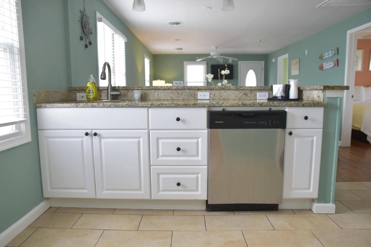 South Beach Apartment Ocean City, MD - Housity