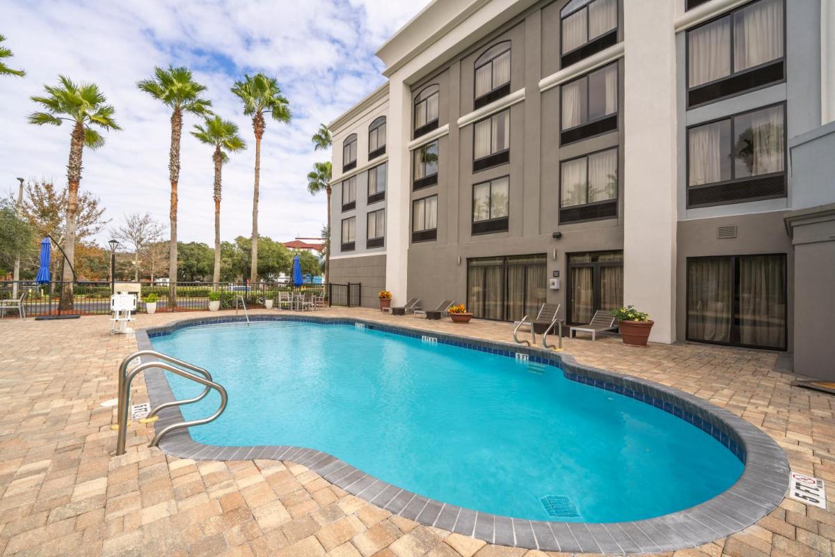 Hampton Inn Jacksonville South/I-95 at JTB - Housity